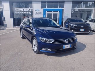 VOLKSWAGEN Passat Variant 1.6 TDI SCR DSG Business BMT