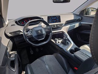 PEUGEOT 3008 BlueHDi 130 S&S Allure